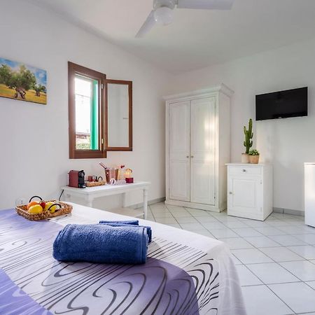 Le Tre Sirene Bed & Breakfast Porto Cesareo Exterior photo