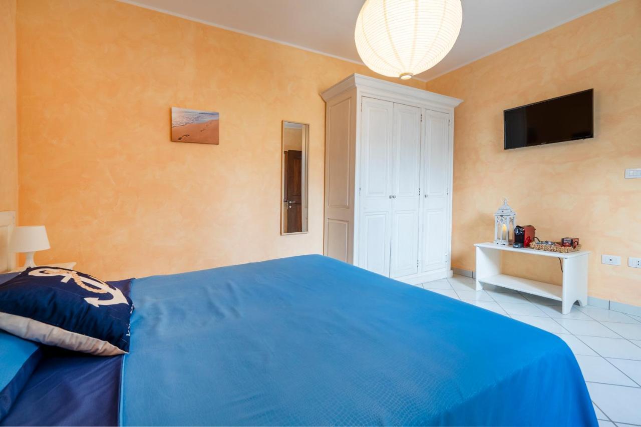 Le Tre Sirene Bed & Breakfast Porto Cesareo Exterior photo